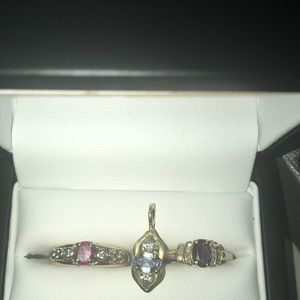 Gold rings n pendant